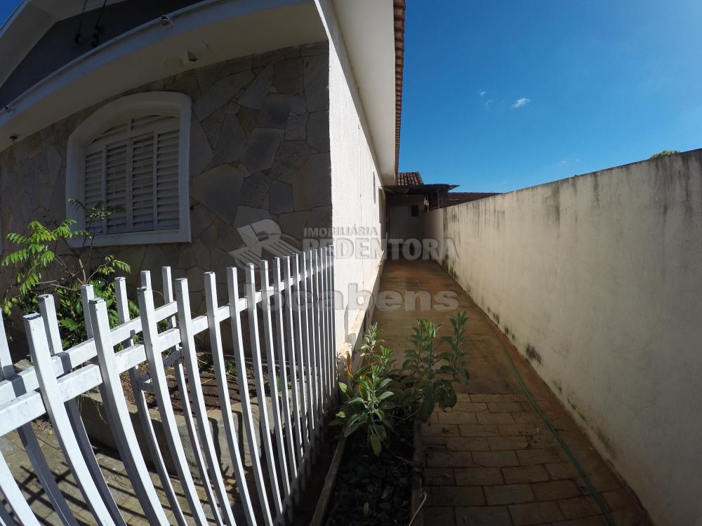 Comprar Casa / Padrão em São José do Rio Preto R$ 350.000,00 - Foto 4