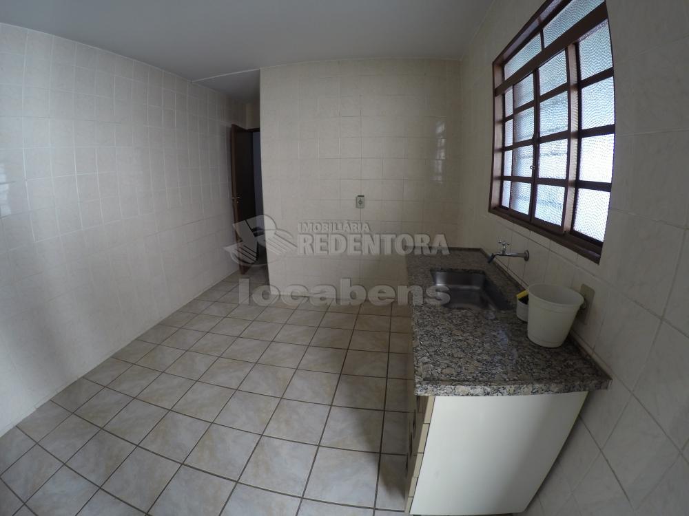 Comprar Casa / Padrão em São José do Rio Preto R$ 295.000,00 - Foto 19