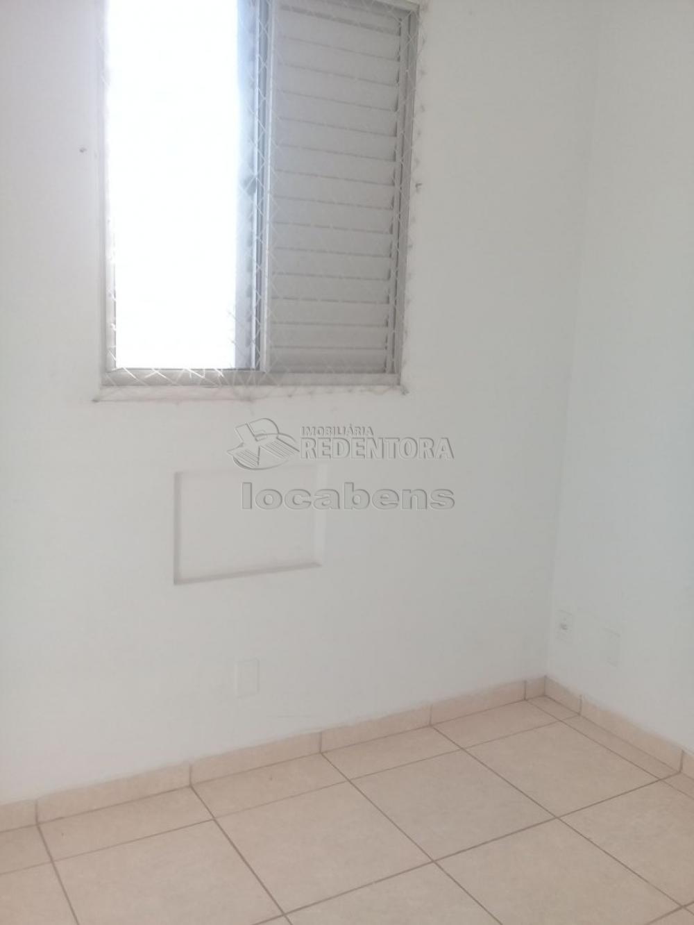 Alugar Apartamento / Padrão em São José do Rio Preto apenas R$ 850,00 - Foto 1