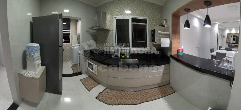 Comprar Apartamento / Studio em São José do Rio Preto R$ 290.000,00 - Foto 4
