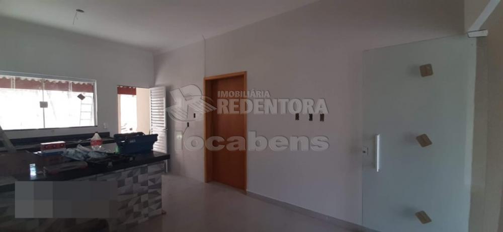 Comprar Casa / Padrão em São José do Rio Preto R$ 480.000,00 - Foto 4