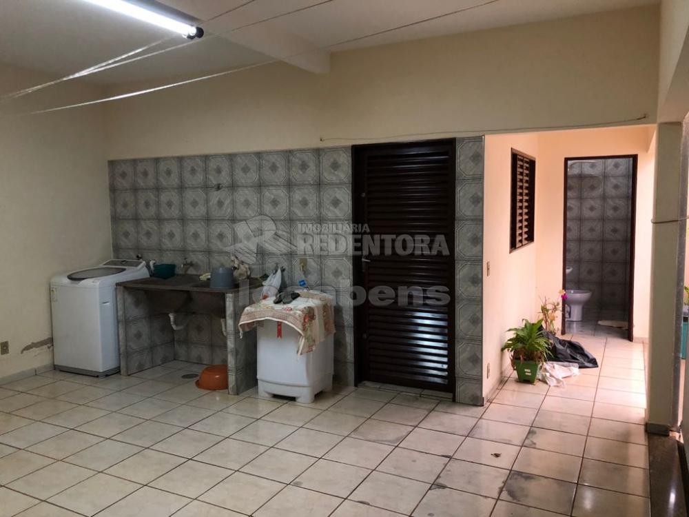 Comprar Casa / Padrão em São José do Rio Preto R$ 360.000,00 - Foto 2