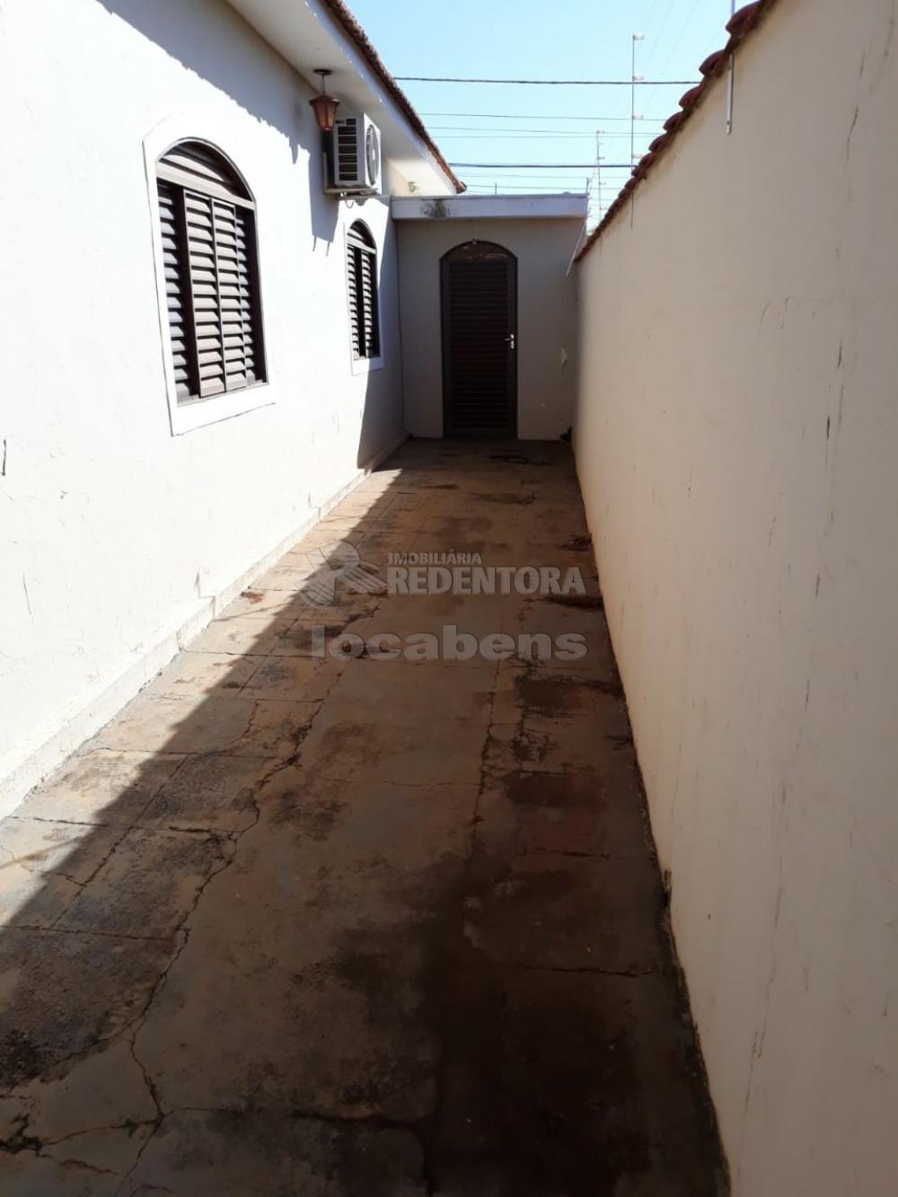 Comprar Casa / Padrão em Uchoa R$ 230.000,00 - Foto 2