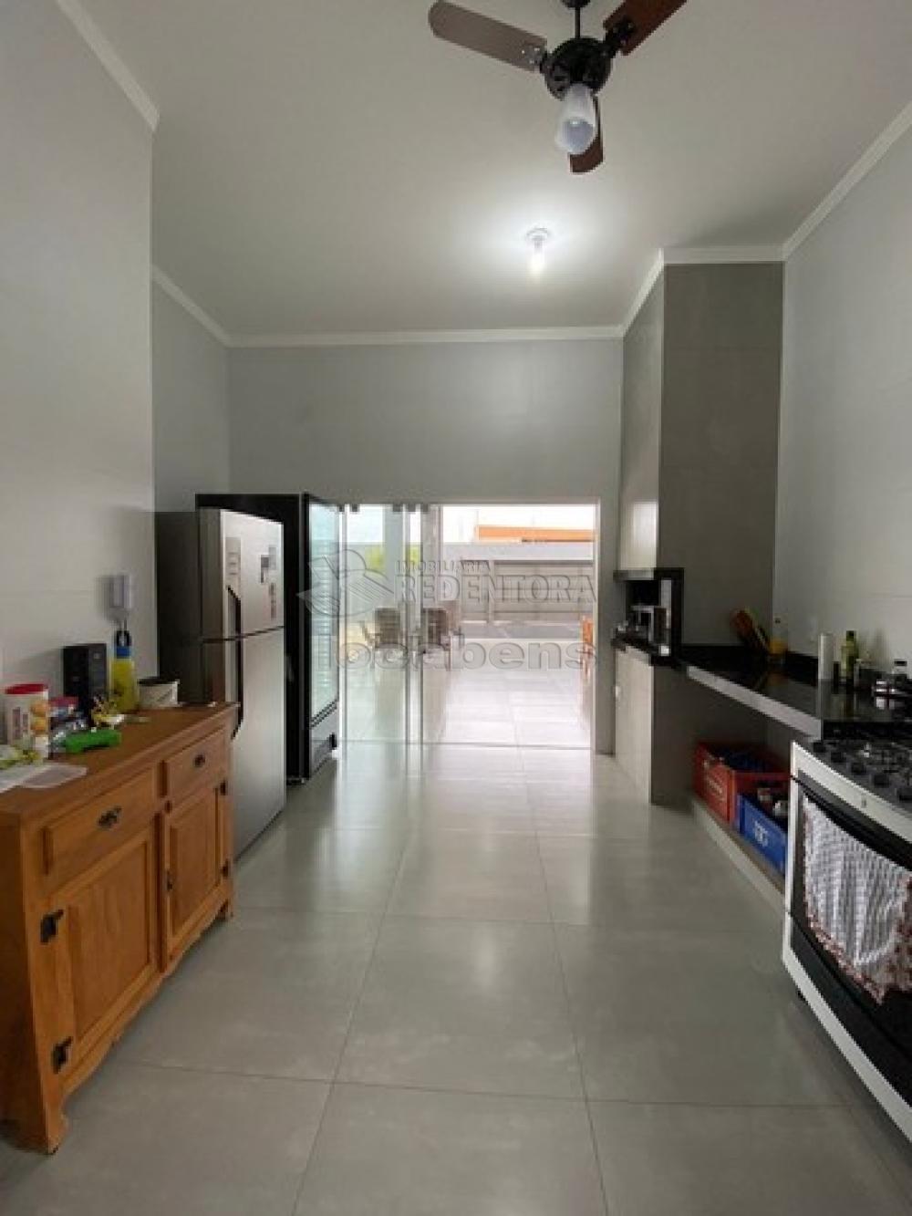 Comprar Casa / Padrão em Mirassol R$ 650.000,00 - Foto 3