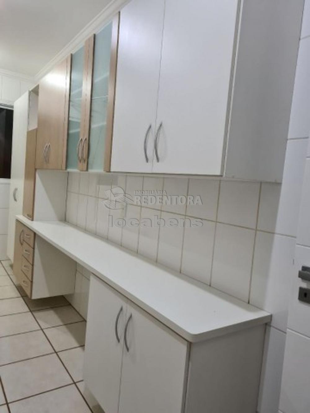 Comprar Apartamento / Padrão em São José do Rio Preto R$ 355.000,00 - Foto 7