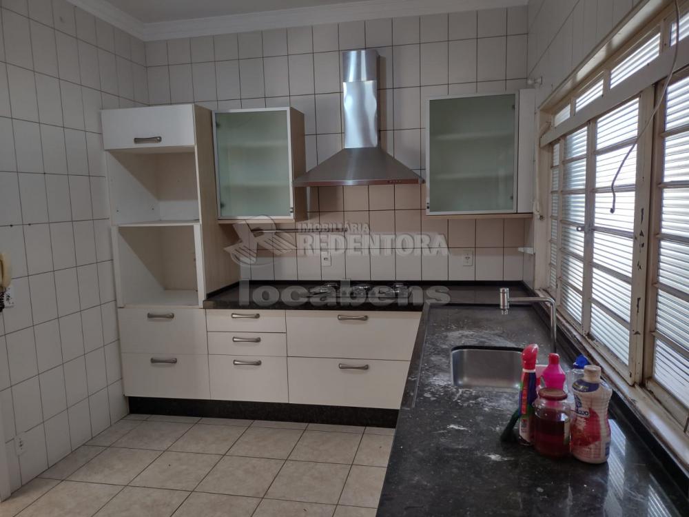 Comprar Casa / Padrão em São José do Rio Preto R$ 550.000,00 - Foto 3