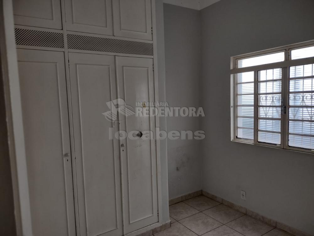 Comprar Casa / Padrão em São José do Rio Preto R$ 550.000,00 - Foto 24