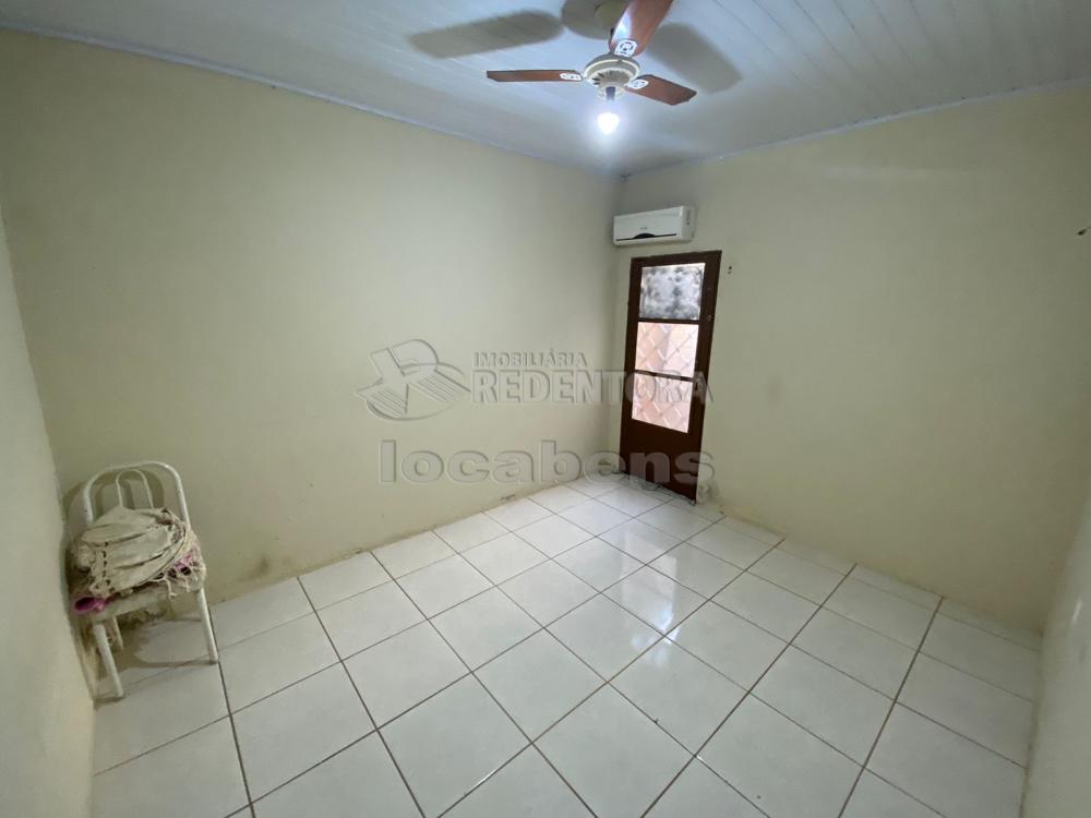 Comprar Casa / Padrão em São José do Rio Preto apenas R$ 190.000,00 - Foto 4