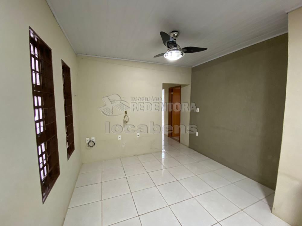 Comprar Casa / Padrão em São José do Rio Preto R$ 190.000,00 - Foto 6