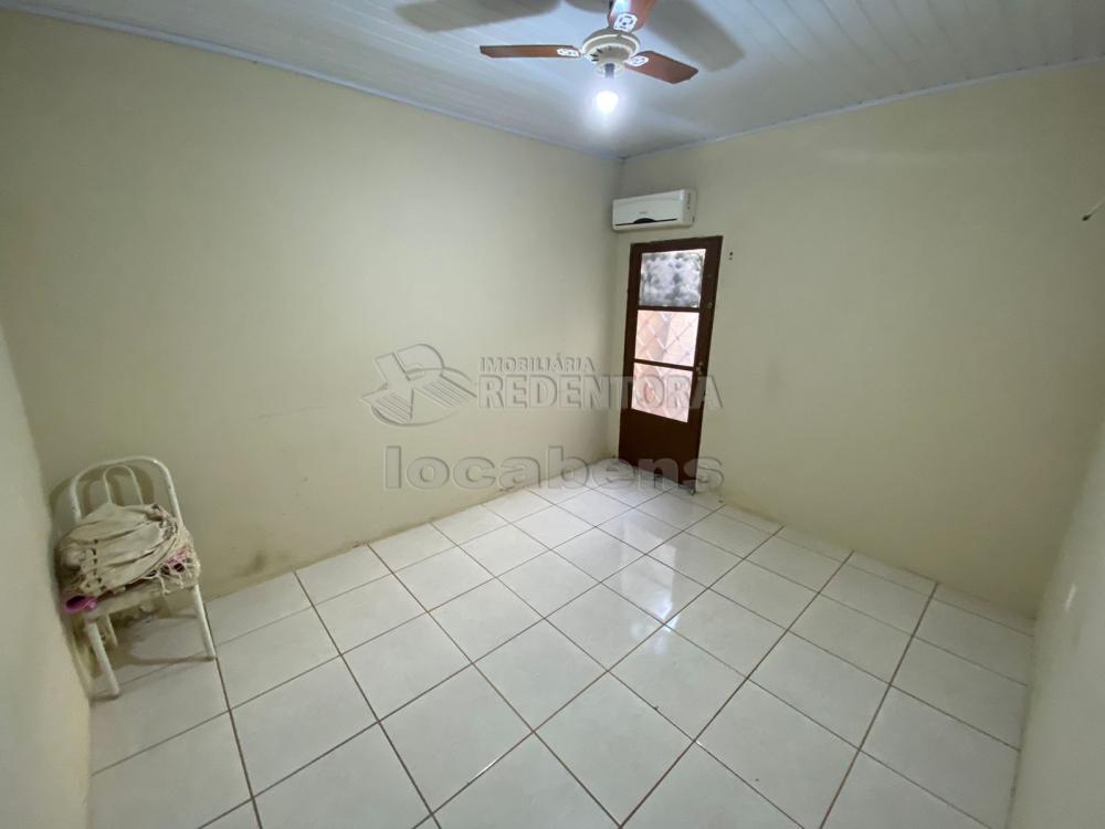 Comprar Casa / Padrão em São José do Rio Preto apenas R$ 190.000,00 - Foto 5