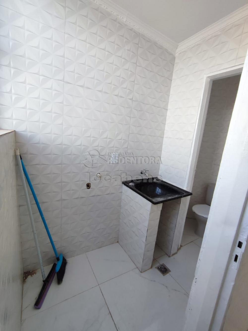 Comprar Apartamento / Padrão em São José do Rio Preto apenas R$ 180.000,00 - Foto 5