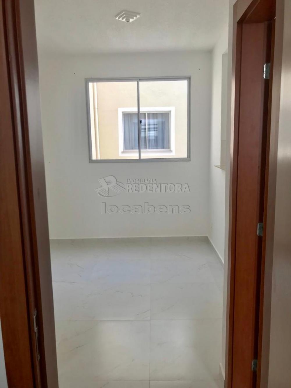 Comprar Apartamento / Padrão em São José do Rio Preto R$ 140.000,00 - Foto 22