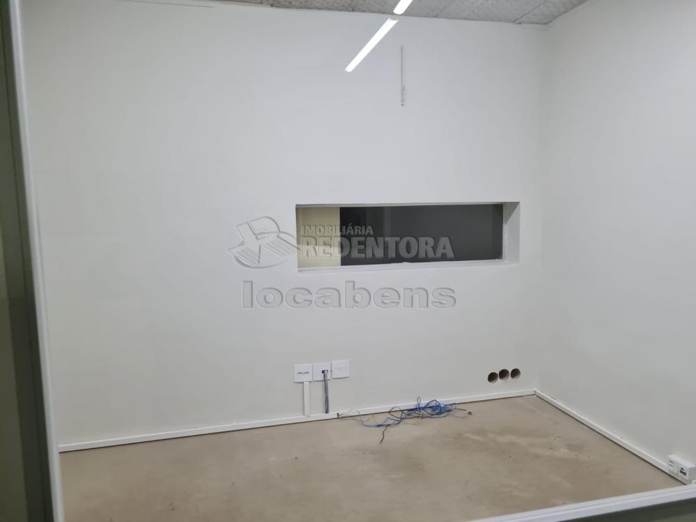 Alugar Comercial / Casa Comercial em São José do Rio Preto R$ 5.500,00 - Foto 15