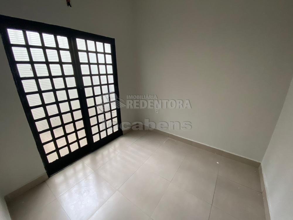 Alugar Casa / Padrão em São José do Rio Preto R$ 900,00 - Foto 7