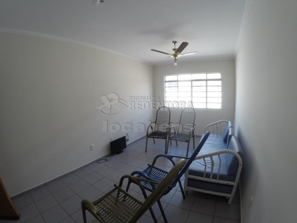 Comprar Apartamento / Padrão em São José do Rio Preto R$ 180.000,00 - Foto 2