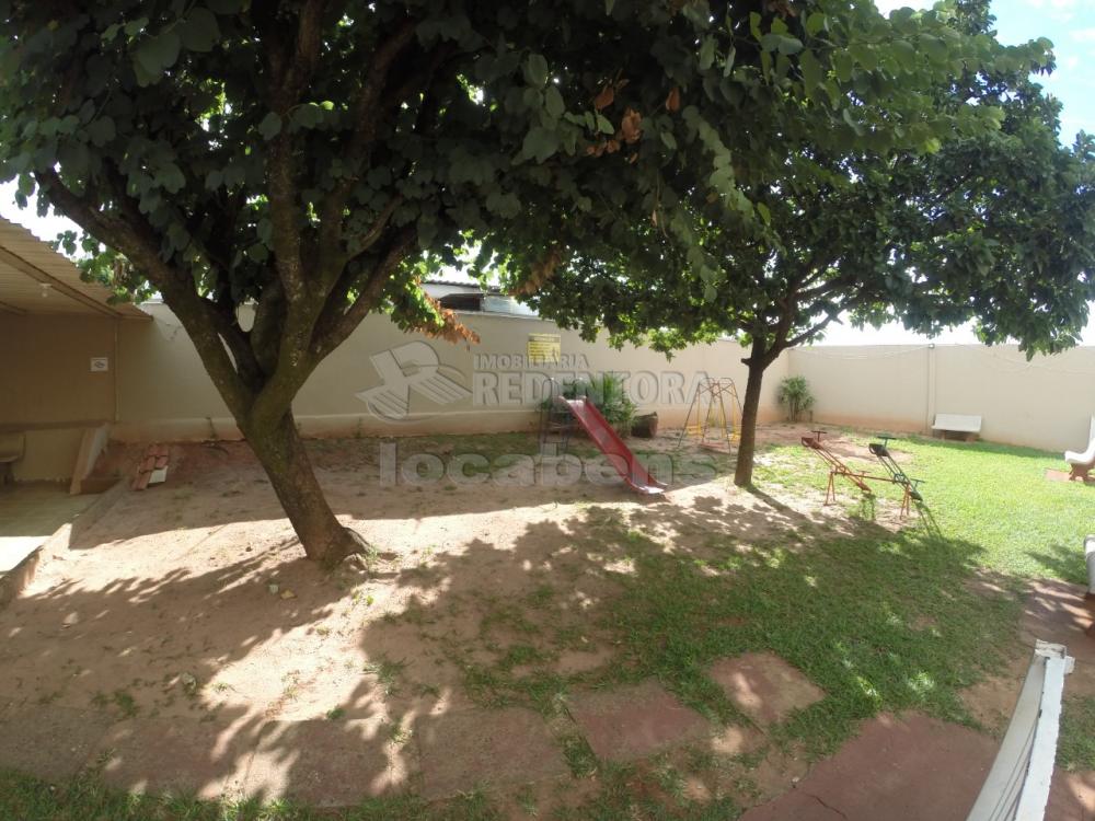 Comprar Apartamento / Padrão em São José do Rio Preto R$ 180.000,00 - Foto 13