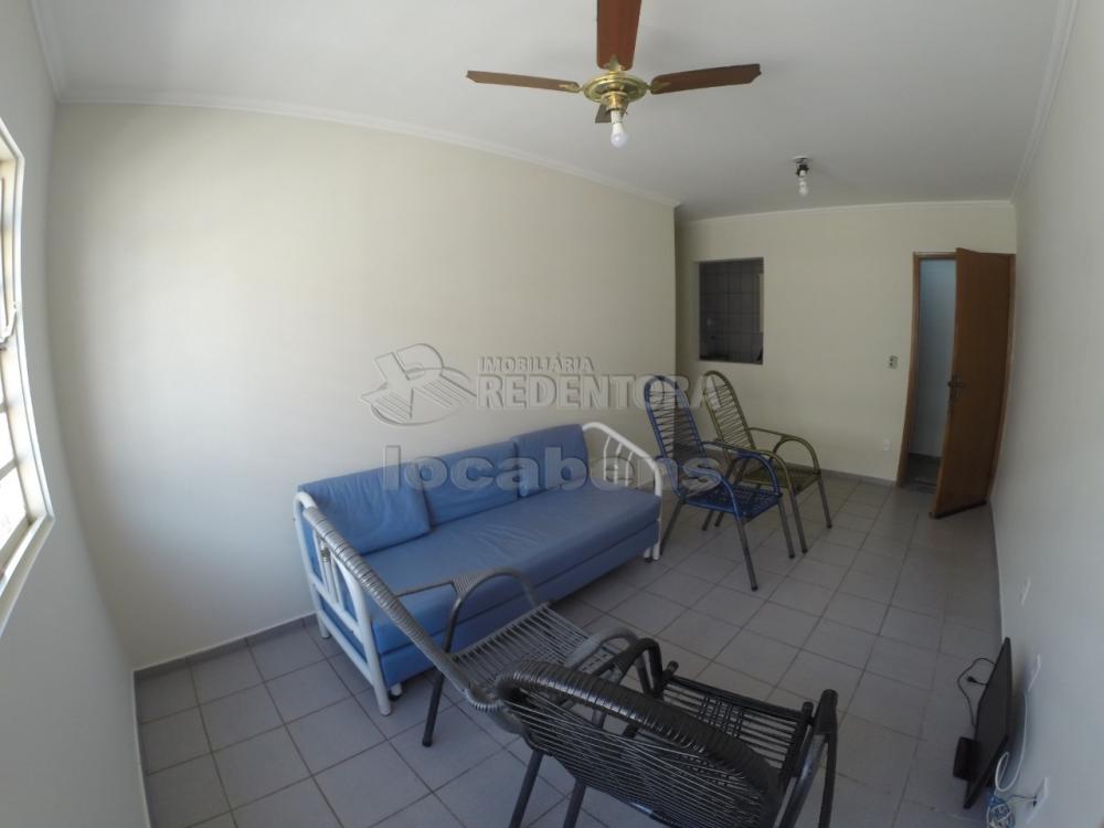 Comprar Apartamento / Padrão em São José do Rio Preto R$ 180.000,00 - Foto 3