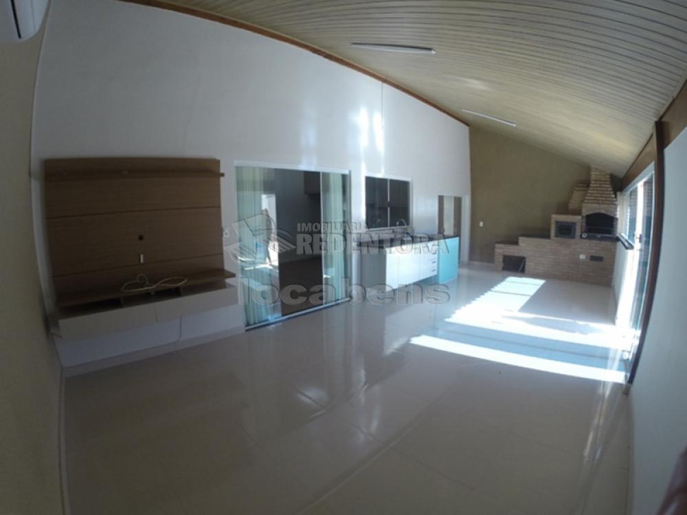 Comprar Casa / Padrão em São José do Rio Preto R$ 550.000,00 - Foto 8
