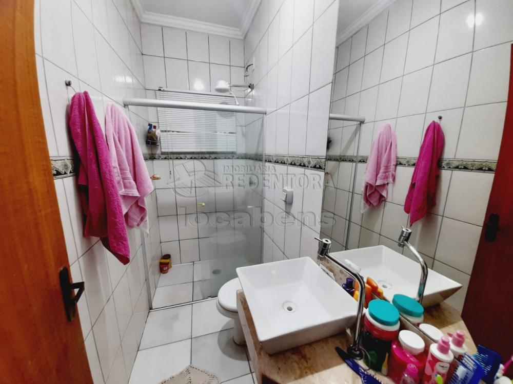 Comprar Casa / Padrão em São José do Rio Preto R$ 370.000,00 - Foto 3