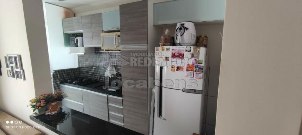 Comprar Apartamento / Padrão em São José do Rio Preto apenas R$ 230.000,00 - Foto 2
