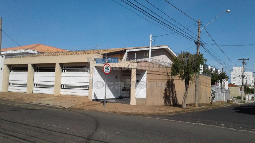 Alugar Casa / Padrão em São José do Rio Preto R$ 1.600,00 - Foto 1