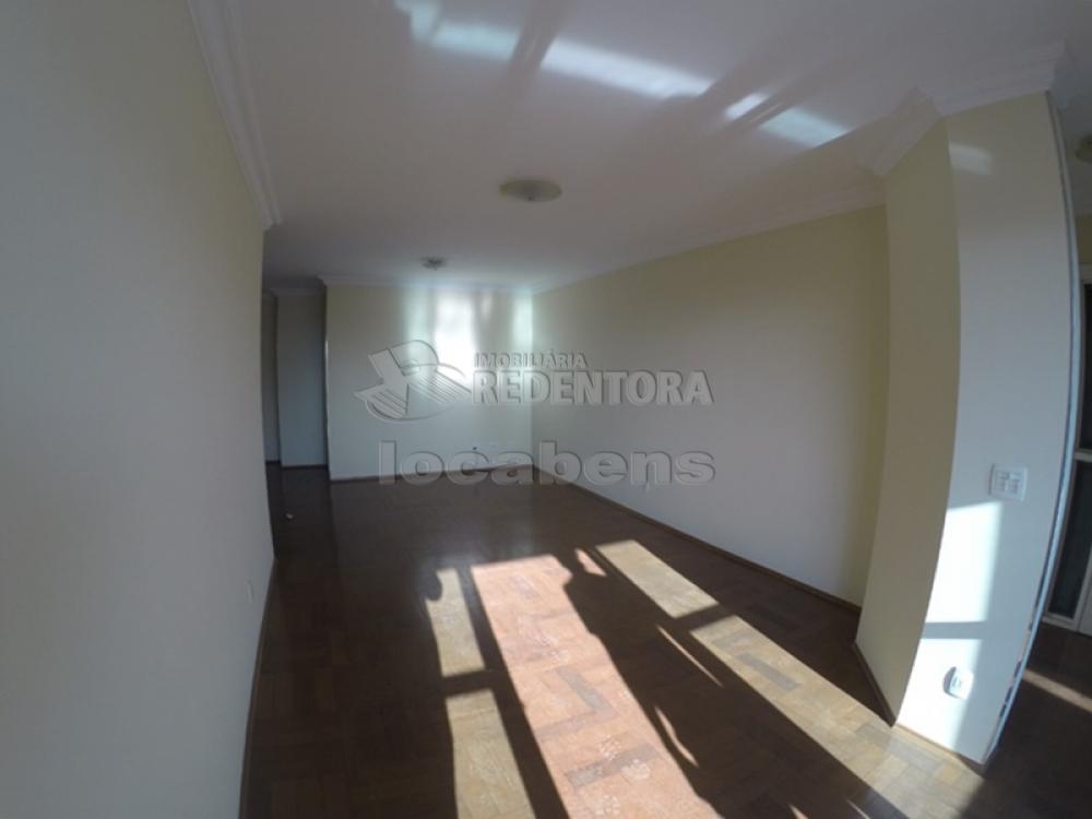 Alugar Apartamento / Padrão em São José do Rio Preto R$ 2.000,00 - Foto 5