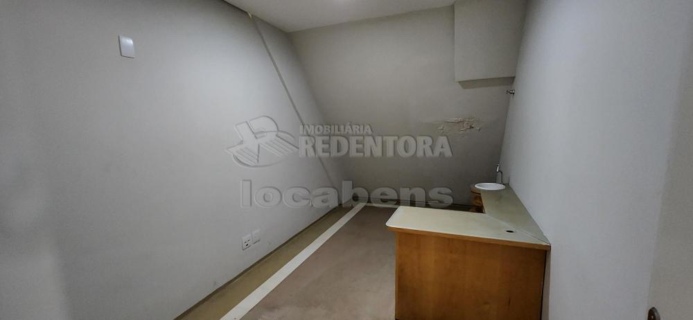 Alugar Comercial / Salão em São José do Rio Preto R$ 18.000,00 - Foto 33