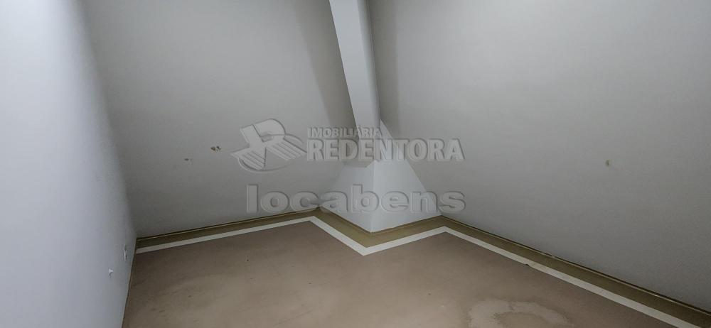 Alugar Comercial / Salão em São José do Rio Preto R$ 18.000,00 - Foto 37