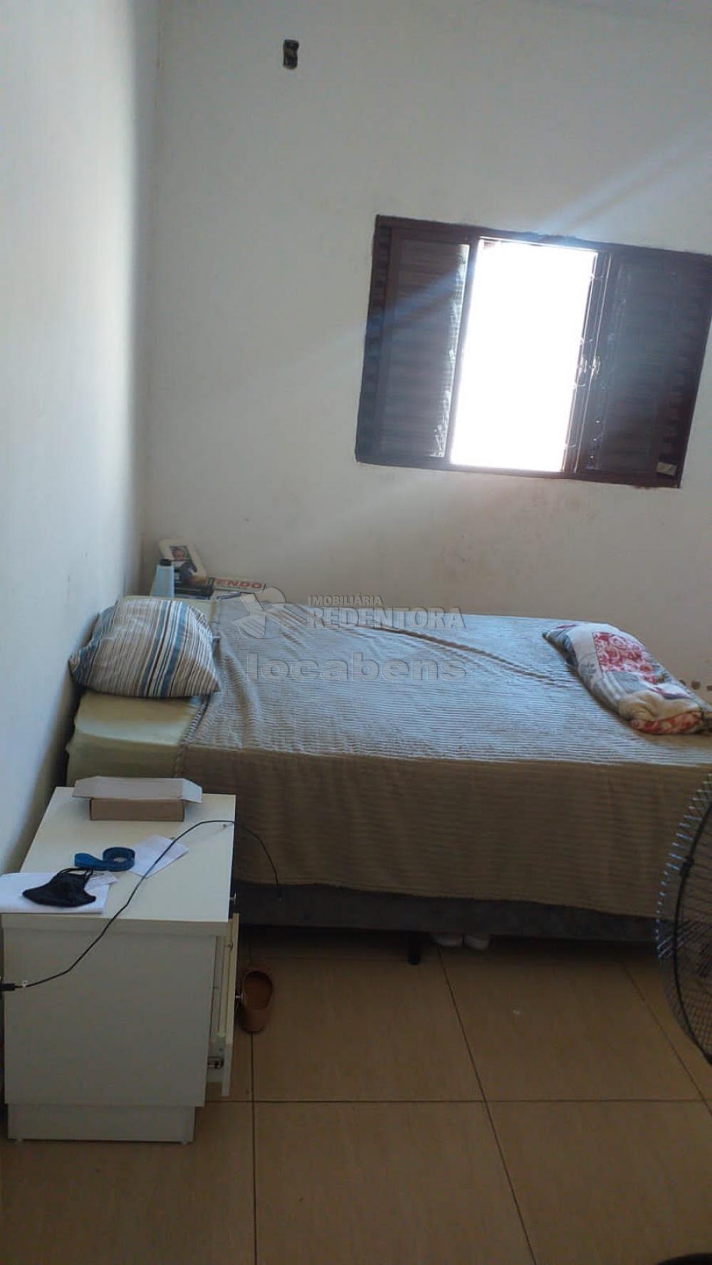 Comprar Casa / Padrão em São José do Rio Preto R$ 195.000,00 - Foto 2