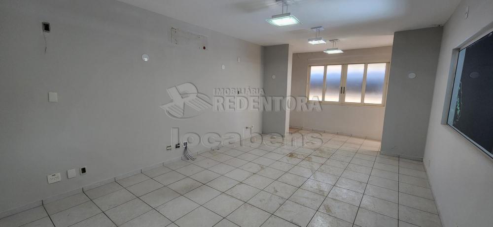 Alugar Comercial / Salão em São José do Rio Preto apenas R$ 12.000,00 - Foto 8