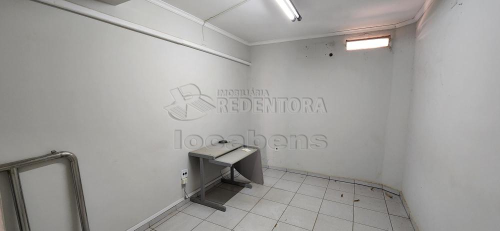 Alugar Comercial / Salão em São José do Rio Preto R$ 12.000,00 - Foto 21