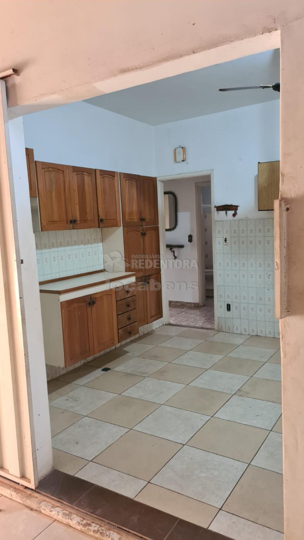 Comprar Casa / Padrão em São José do Rio Preto R$ 398.000,00 - Foto 3