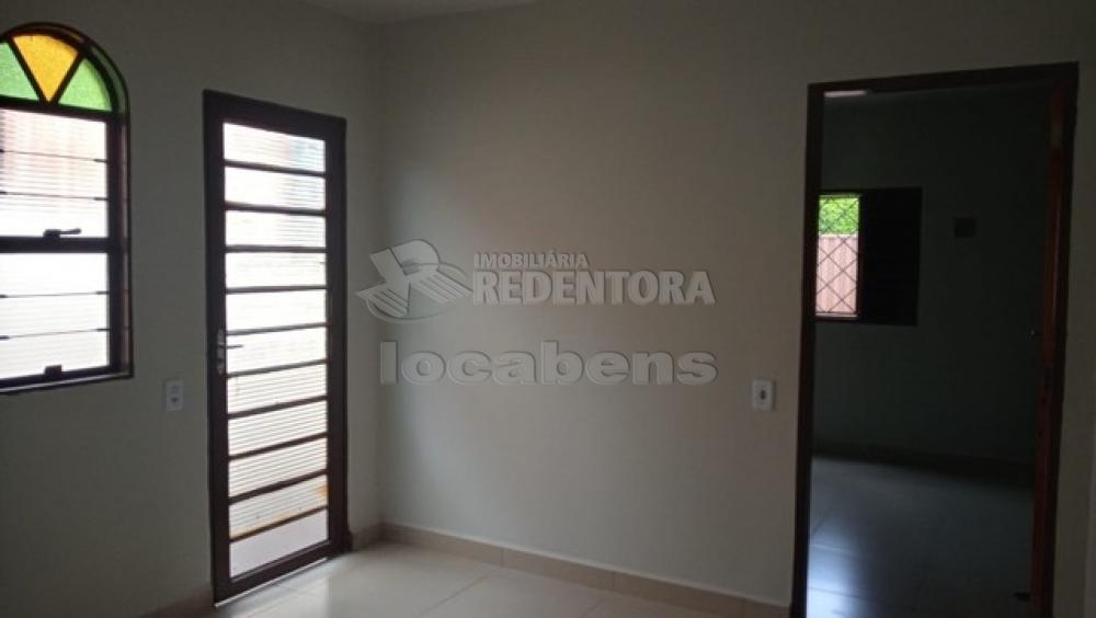 Comprar Casa / Padrão em São José do Rio Preto R$ 200.000,00 - Foto 7