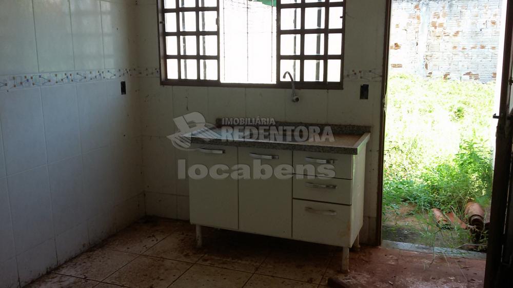 Comprar Casa / Padrão em São José do Rio Preto R$ 255.000,00 - Foto 6