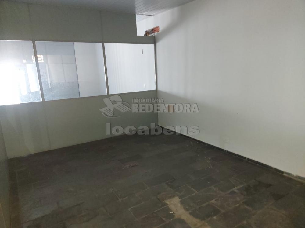 Alugar Comercial / Salão em São José do Rio Preto R$ 3.000,00 - Foto 5