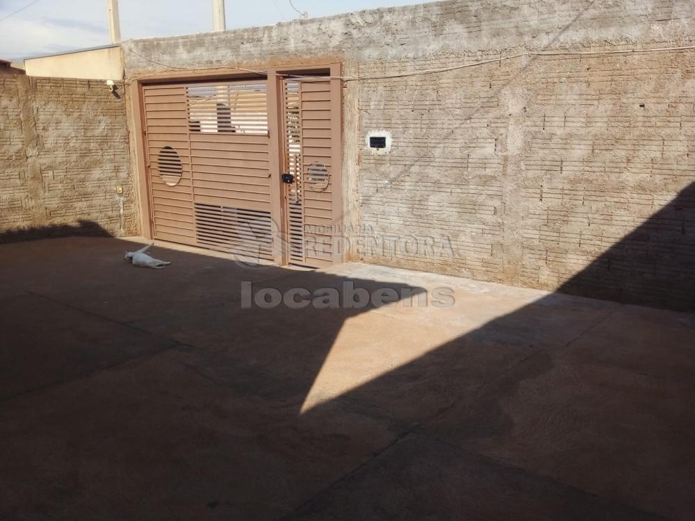 Comprar Casa / Padrão em São José do Rio Preto R$ 180.000,00 - Foto 13