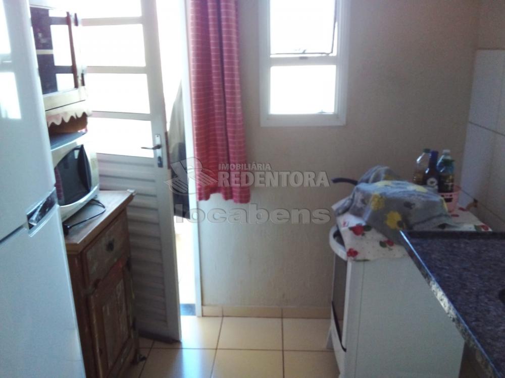 Comprar Casa / Padrão em São José do Rio Preto R$ 180.000,00 - Foto 7