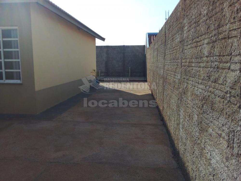 Comprar Casa / Padrão em São José do Rio Preto R$ 180.000,00 - Foto 12