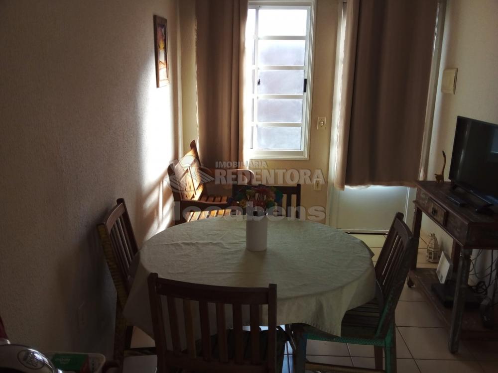 Comprar Casa / Padrão em São José do Rio Preto R$ 180.000,00 - Foto 5