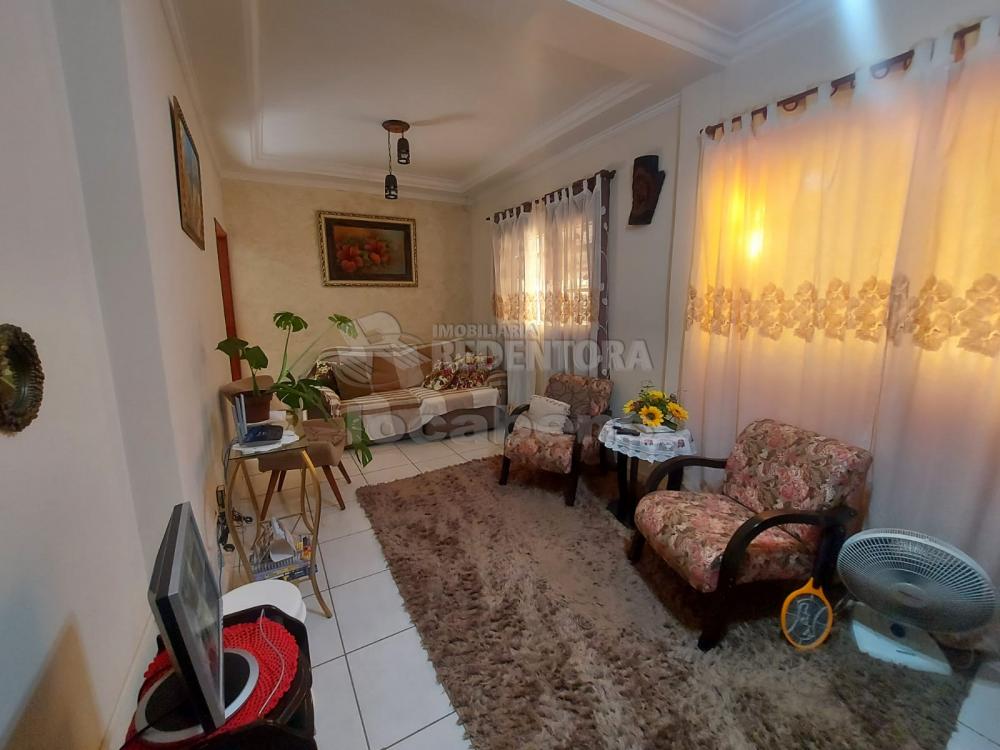 Alugar Casa / Padrão em São José do Rio Preto R$ 1.500,00 - Foto 6