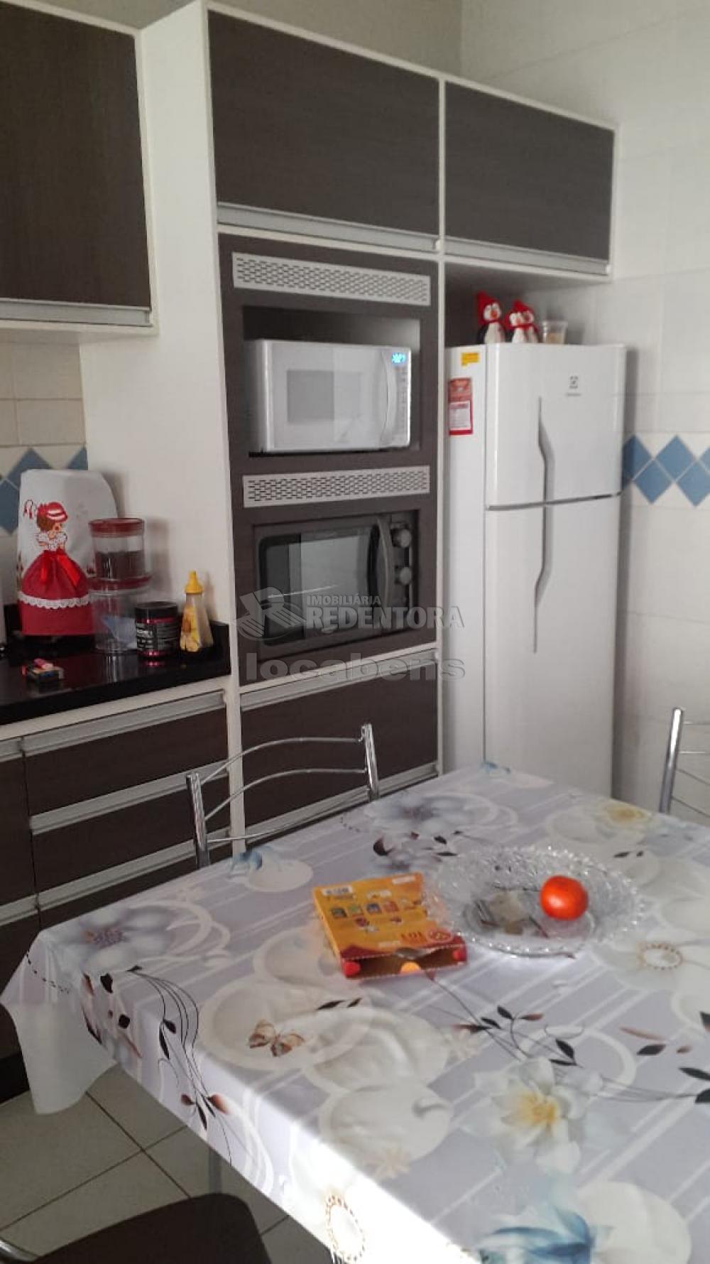 Comprar Casa / Padrão em São José do Rio Preto R$ 250.000,00 - Foto 3