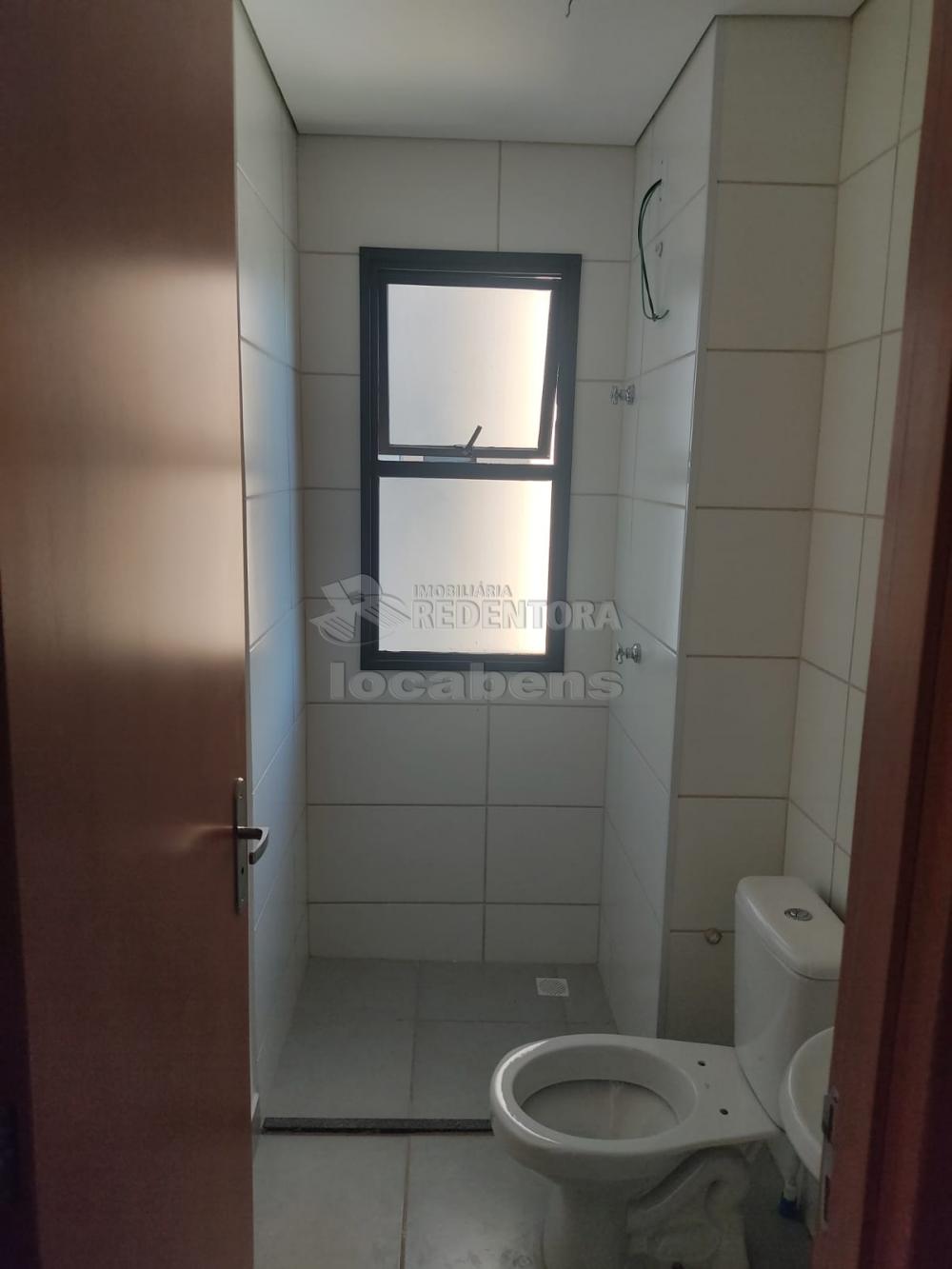 Alugar Apartamento / Padrão em São José do Rio Preto R$ 1.000,00 - Foto 16