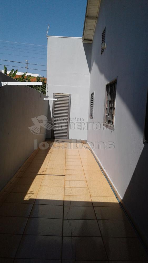 Comprar Casa / Padrão em São José do Rio Preto R$ 395.000,00 - Foto 13