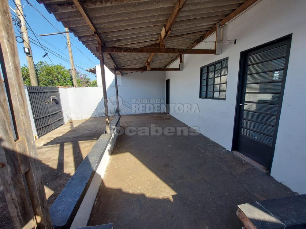 Comprar Casa / Padrão em São José do Rio Preto R$ 270.000,00 - Foto 1