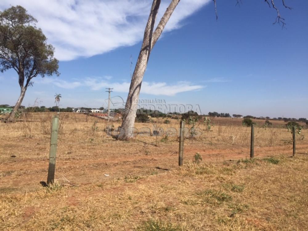 Comprar Terreno / Área em Guapiaçu R$ 36.300.000,00 - Foto 1