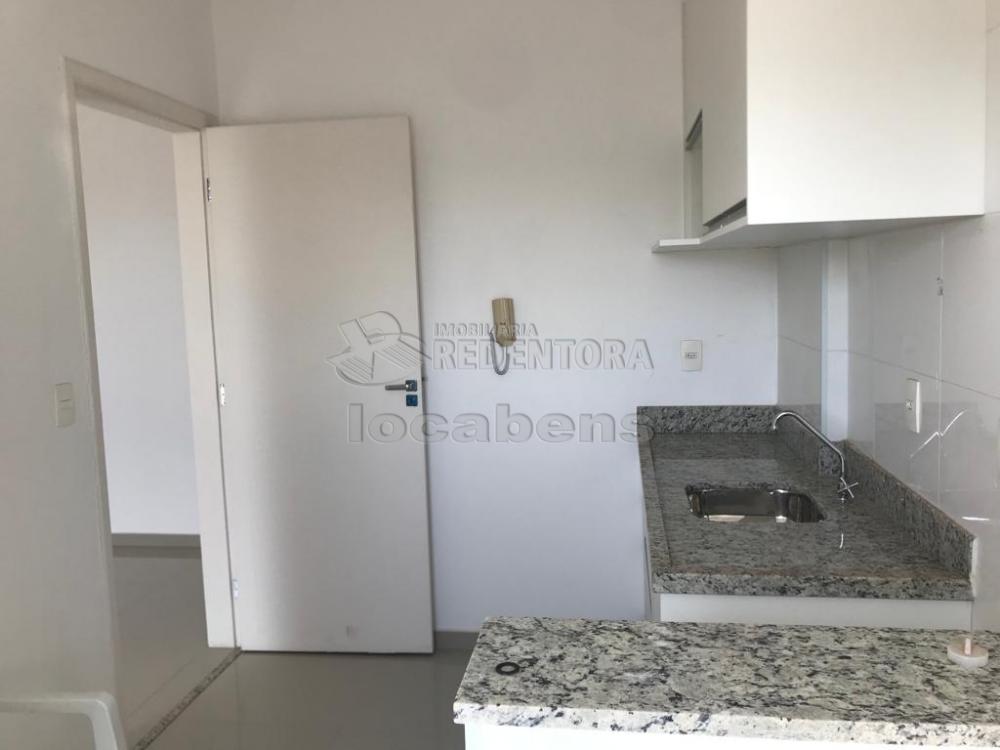 Comprar Apartamento / Padrão em São José do Rio Preto apenas R$ 270.000,00 - Foto 3