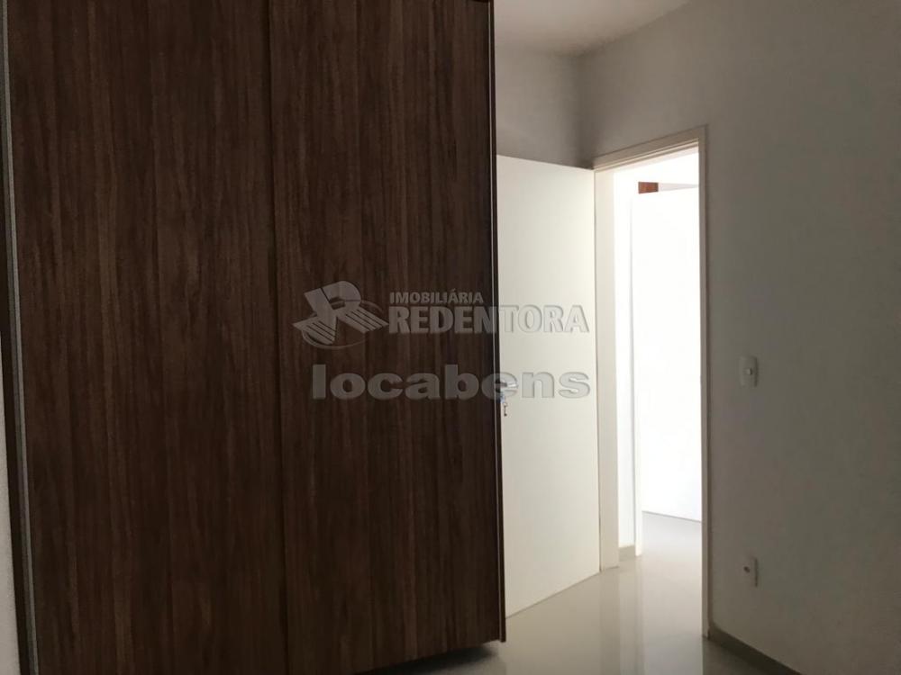 Comprar Apartamento / Padrão em São José do Rio Preto R$ 270.000,00 - Foto 9