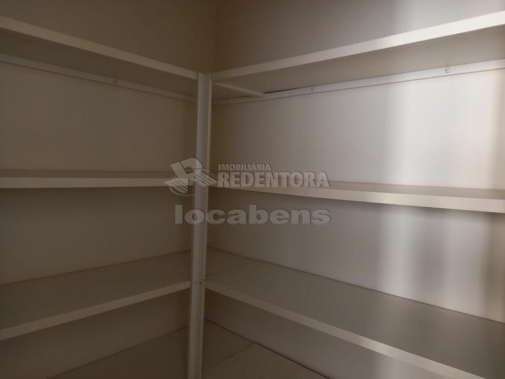Alugar Apartamento / Padrão em São José do Rio Preto R$ 1.950,00 - Foto 18
