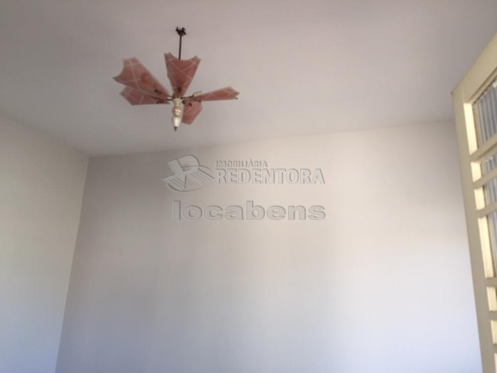 Comprar Casa / Padrão em São José do Rio Preto R$ 800.000,00 - Foto 4