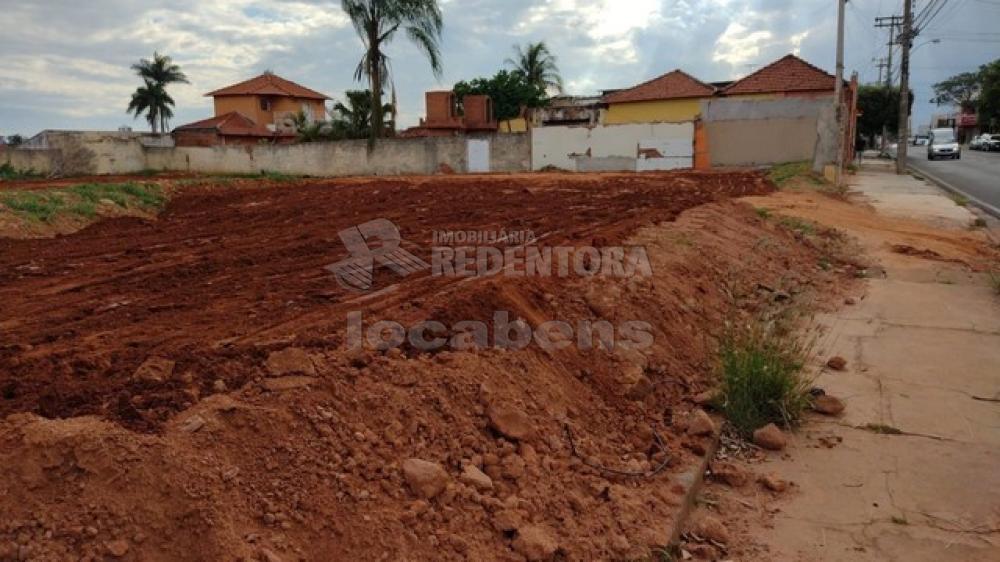 Comprar Terreno / Área em São José do Rio Preto R$ 2.700.000,00 - Foto 3